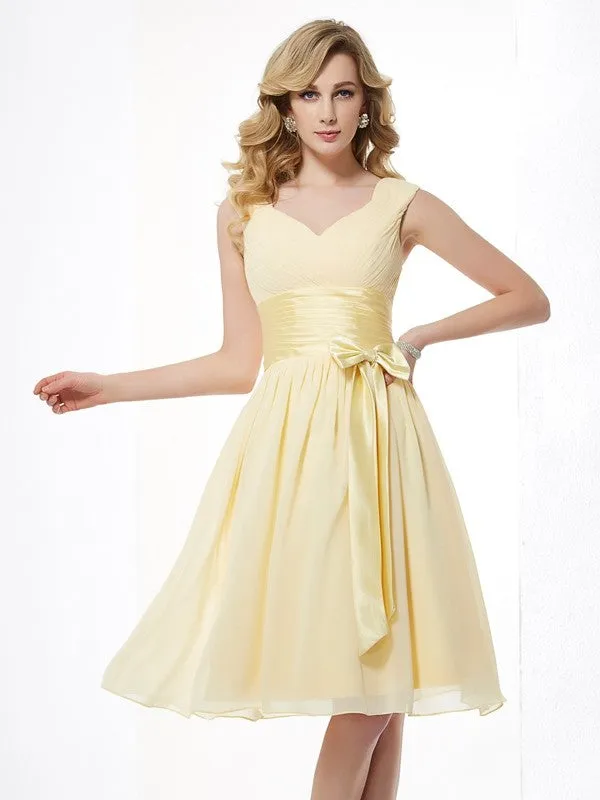A-Line Chiffon Straps Sleeveless Knee-Length With Pleats Bridesmaid Dresses