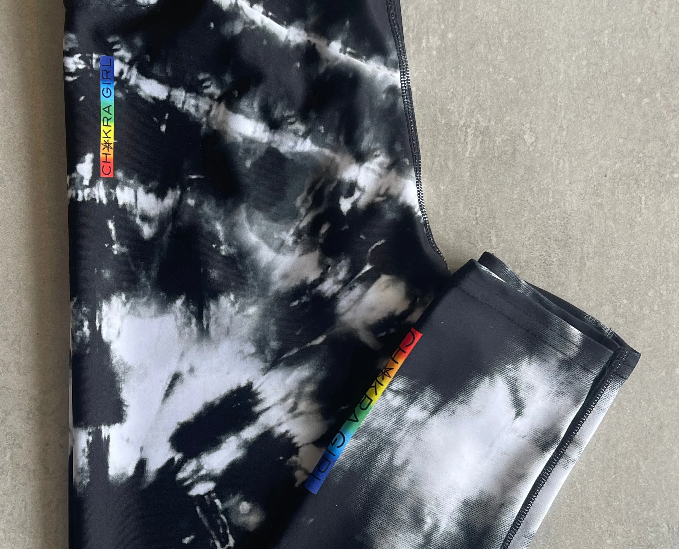 B W Tie-Dye High Waist Yoga Leggings