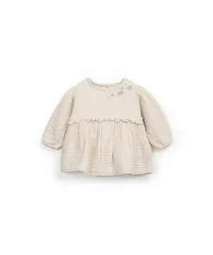 Dress with embroidered detail Dress with embroidered detail
