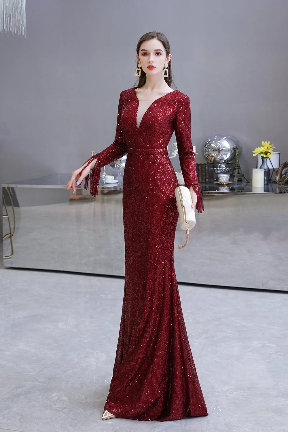 Gorgeous Sequins Long Sleeve V-Neck Mermaid Evening Gowns