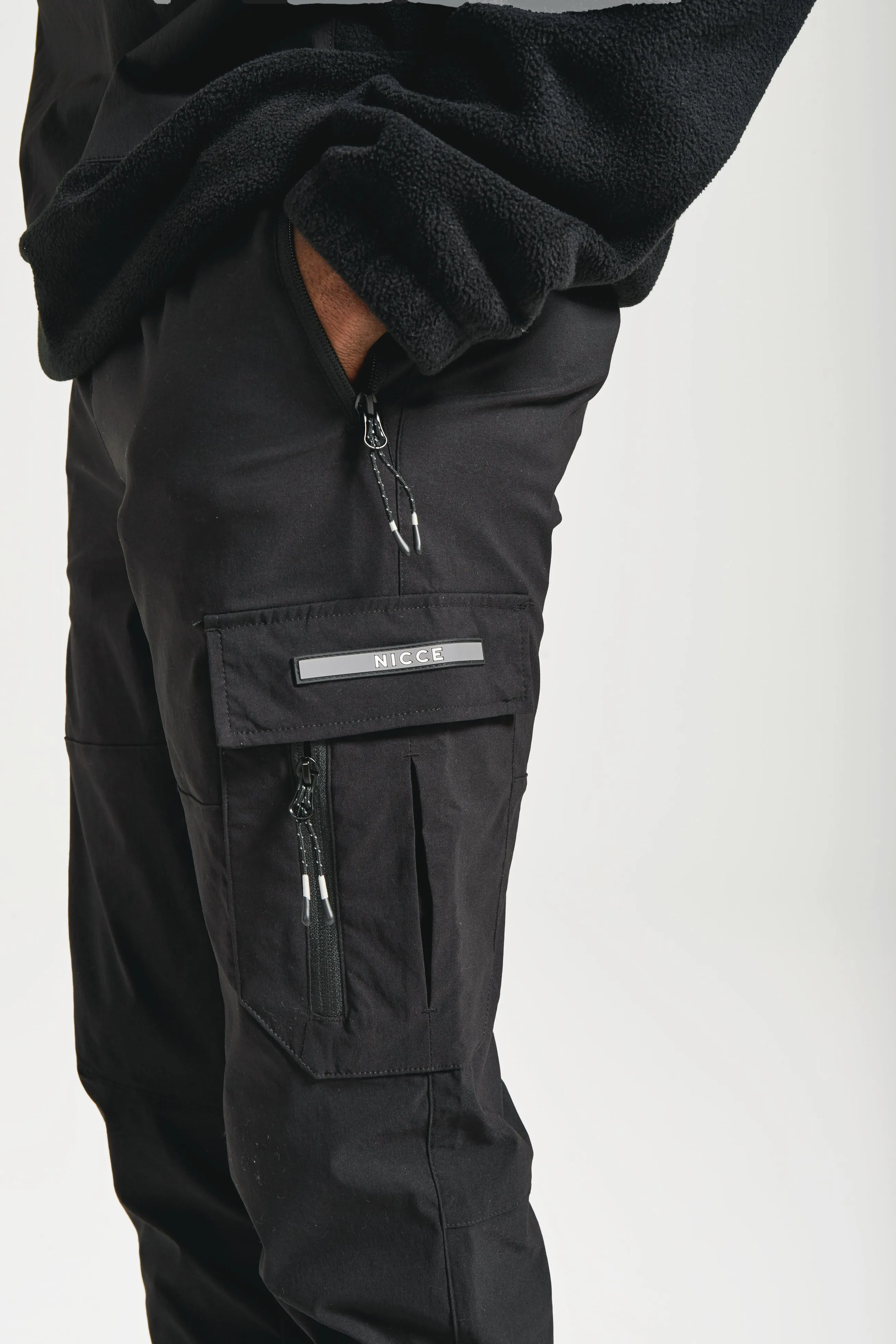 NICCE Mens Cargo Pants Calix Ascent | Black
