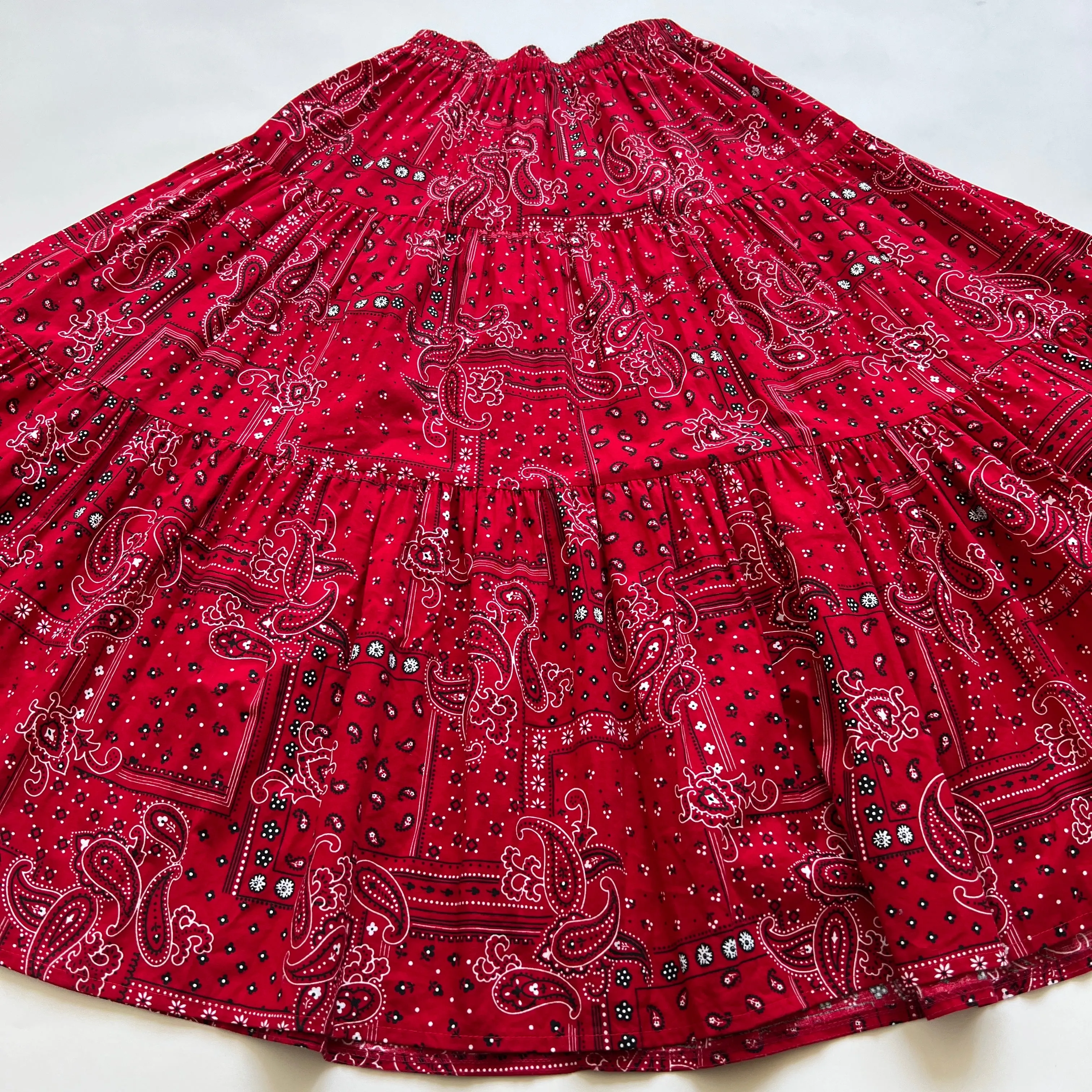 Red bandana tiered skirt sz M - XL