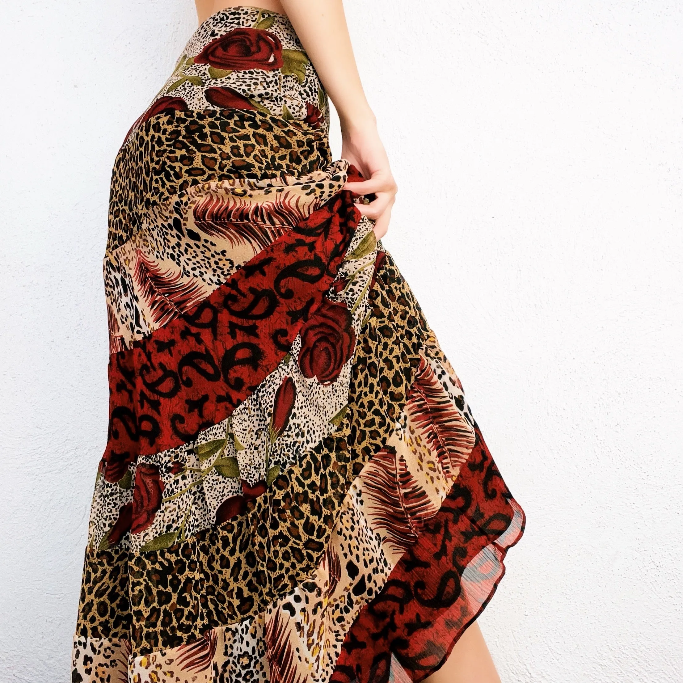 Vintage Tiered Mixed Print Maxi Skirt (M)